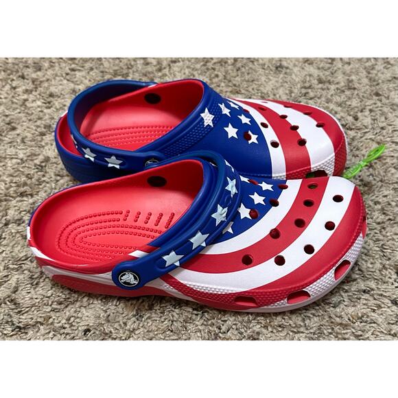 Crocs CLASSIC AMERICAN FLAG CLOGS Unisex Size M8 W10 New with tags - Picture 2 of 5